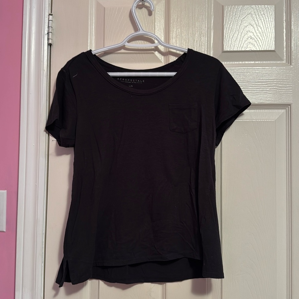 Black Aeropostale t-shirt